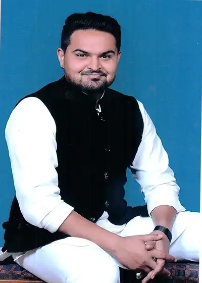 PRATEEK BHUSHAN SINGH